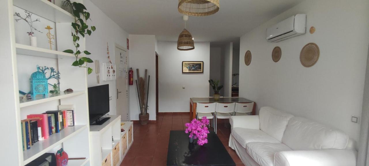 Piedranegra, Apartamento Completo Con Patio, Terraza Y Bbq Rodalquilar Exterior photo